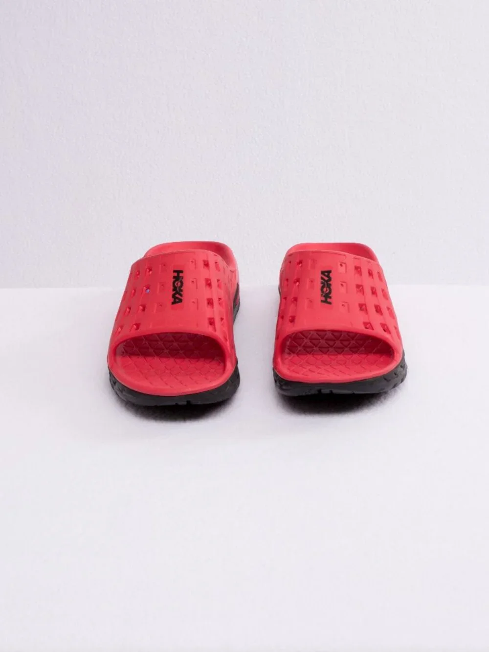 NEW Hoka Ora Recovery Slide V1 (Original) - Black/Hibiscus - Women’s 8 - Rare/NW - Picture 2 of 8